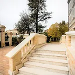 伯爵夫人别墅 4* Cossignano