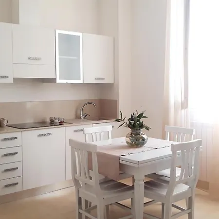 Contessina 4*