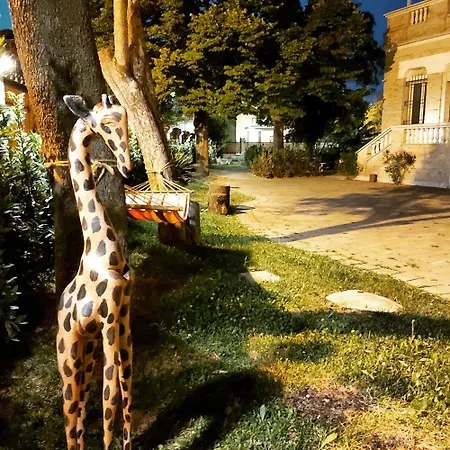 Contessina Aparthotel 4*